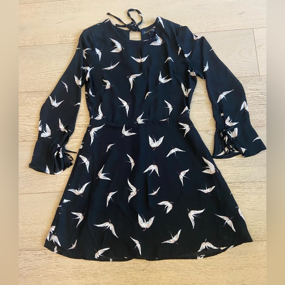 DYNAMITE Swallow Print Fit & Flare Mini Dress – Medium, Square Neck, EUC - Picture 2 of 8
